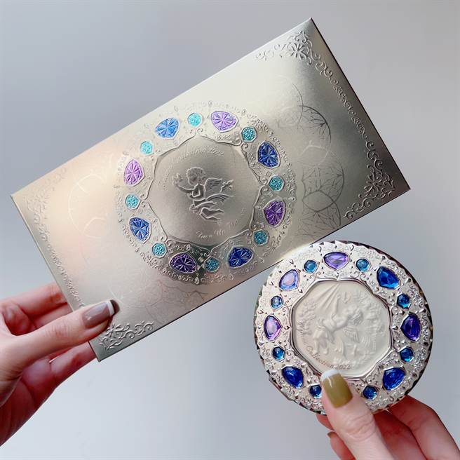 米兰绝色蜜粉饼2022。（邱映慈摄）