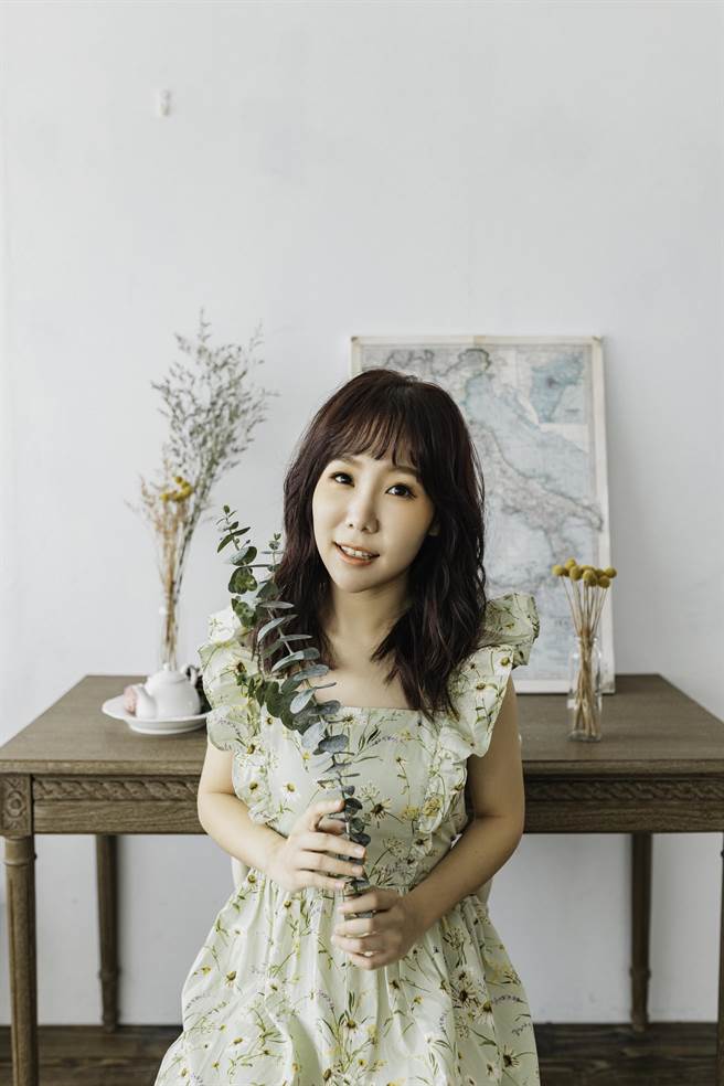 魏妙如用〈自在〉祝福大家在新的一年都可以找到最自在的自己。（如此音乐提供）