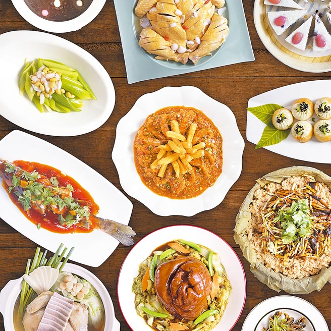 新光三越台北信义新天地A9红豆食府4人份套餐，3980元。（新光三越提供）