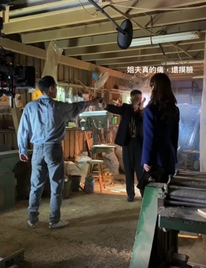 杨佑寧今（5）日PO出和林心如、霍建华尬戏时的侧拍，两人「夫妻吵架」连甩巴掌声音都超响亮，掀起剧迷热烈讨论。(图/ 摘自杨佑寧IG)