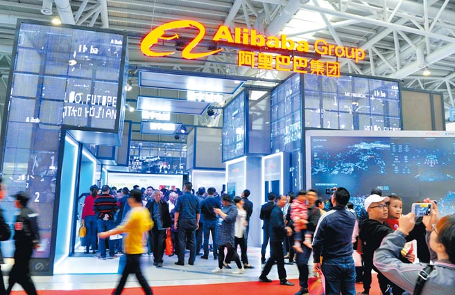 大陆2021年涉及垄断裁罚金额合计超过220亿元人民币，其中以阿里巴巴单家占比就达82.8％。（中新社资料照片）