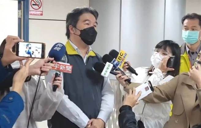 王必胜表示，800多名清洁工採检结果出炉，除了7名清洁工确诊外，其他都是阴性。(中视提供)
