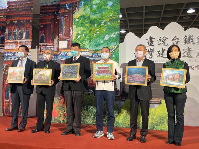 新北市长侯友宜今（6日）表示，落实个人防疫、戴好口罩就是最好的防护，完全不会影响生活。（叶书宏摄）