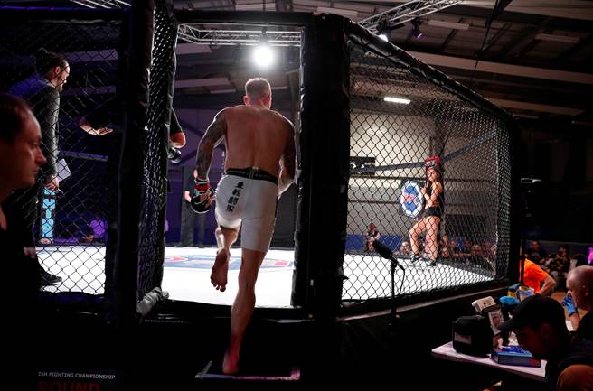 加里比与福特将于4月2日进行格斗赛，两个体重破百的硬汉同台较劲，堪称地表最巨格斗赛。图为示意图。(图/路透社)