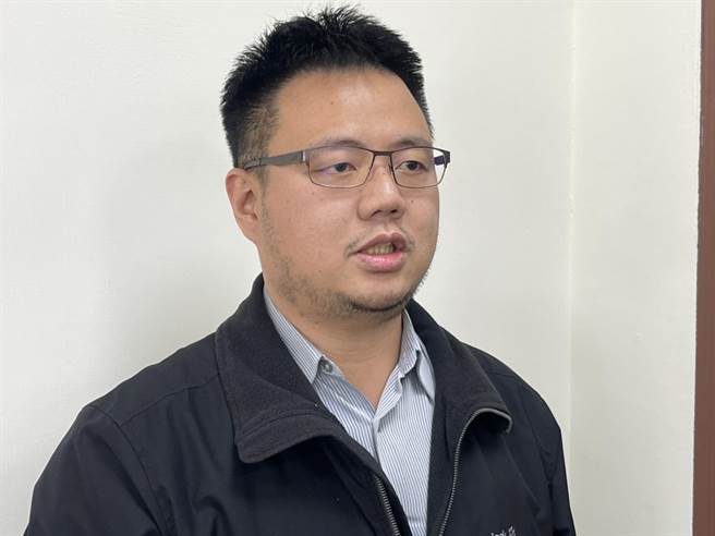 金門縣長室主任陳志斌強調，楊鎮浯縣長目前最重視的是將縣政做好，全力照顧金門鄉親，其它沒想那麼多。（縣府提供）