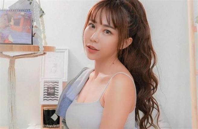 女星董梓甯（梓梓）。(圖/ 摘自董梓甯IG)