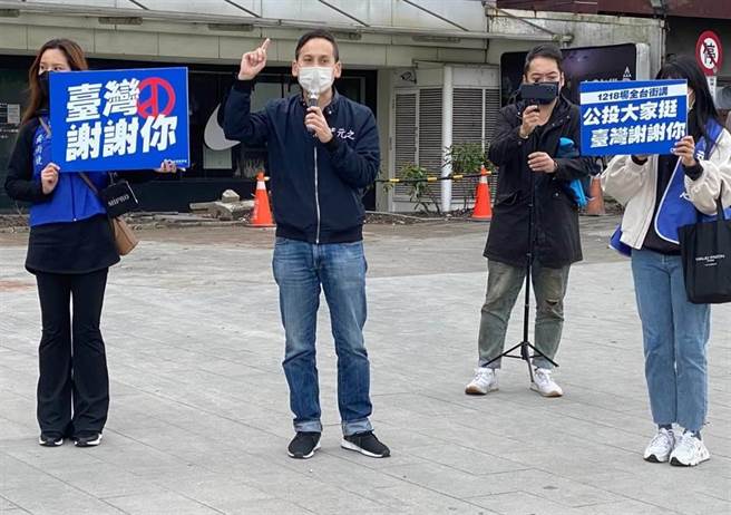 国民党新北市议员叶元之（图中）。（中时资料照，叶元之服务处提供）