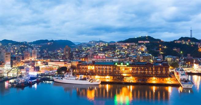 房产名人Tosca指出，买不起双北可以买基隆。（图／shutterstock）