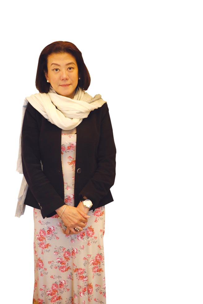 台开董事长邱于芸6日表示，将长期入住台中，表达争取公司合法权益的决心。图／刘朱松