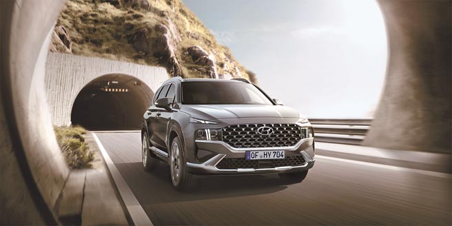 HYUNDAI SANTA FE全车系22年式追加MCB二次碰撞预煞系统。（南阳实业提供）
