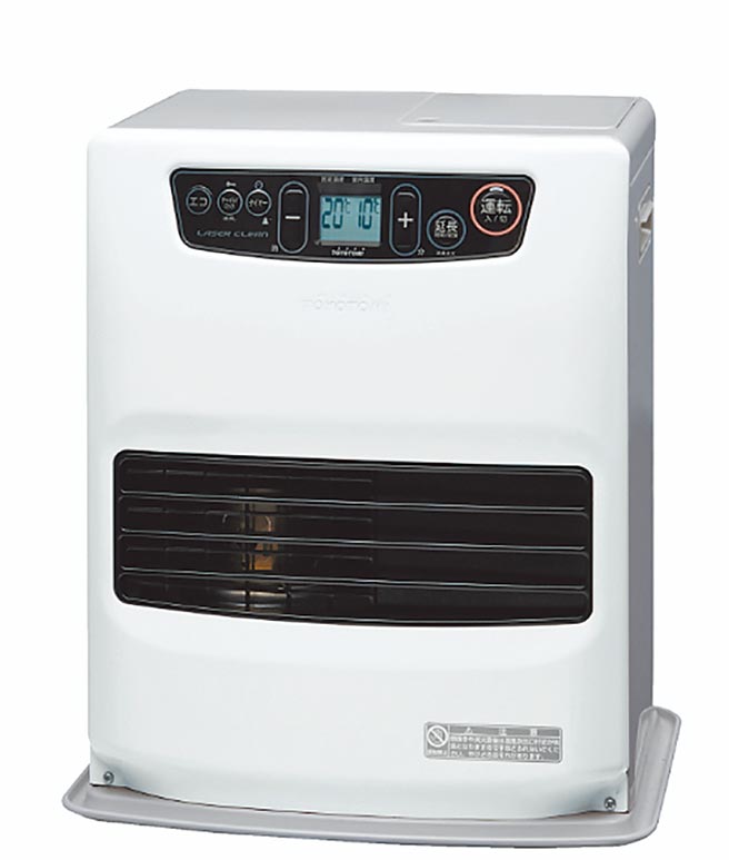 SOGO復興館TOYOTOMI智能溫控型煤油暖爐，原價1萬6000元、特價1萬2000元。（SOGO提供）