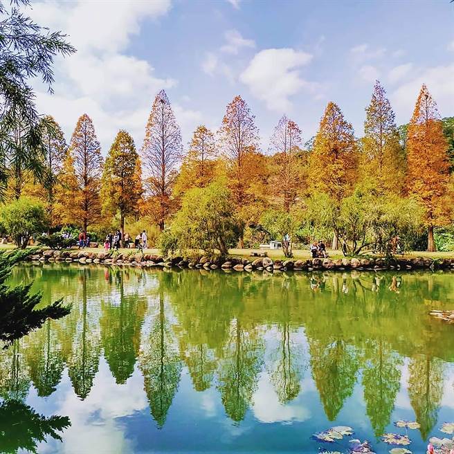 交通部觀光局推出超文青月曆，收錄如新竹北埔六塘的台灣美麗風景。（參山處提供／黃國峰台中傳真）