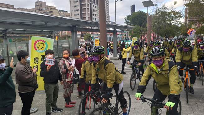 基督教救助協會從2002年發起「1919愛走動─急難家庭救助計畫」，20年來已助1萬4510個急難家庭度過難關。（林良齊攝）