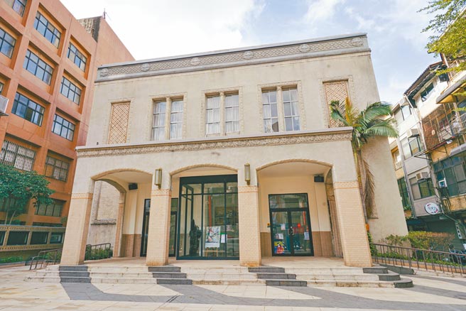 新竹市影像博物館找來在地藝文團體鴻梅文創進駐，現正試營運中，本月底將舉辦開幕。（新竹市府提供／邱立雅竹市傳真）