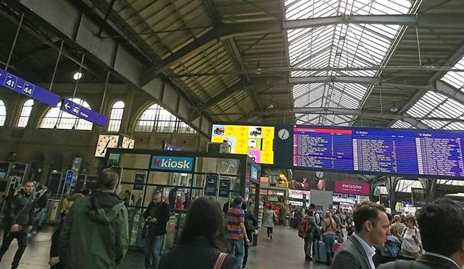 跨国企业经理人需要跨境工业，图为苏黎士火车站可通往欧洲大城。图／陈碧芬
