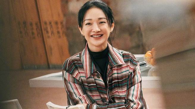 周迅日前带小13岁新欢回老家，影片被网友公开。（图／微博@i周迅）