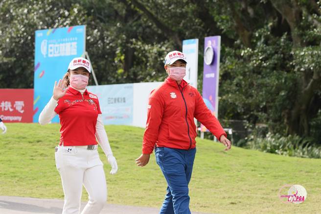 蔡佩颖（左）、钱佩芸。（TLPGA提供）