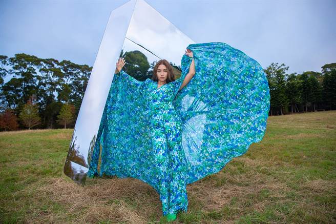 A-Lin日前拍摄新歌〈ROMADIW〉MV。 （索尼音乐提供）