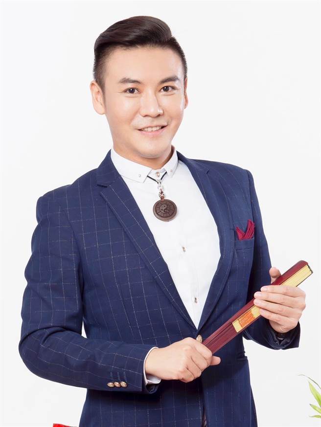 命开运美相达人邱圣文则分析虎年星座开运色。（邱圣文提供）