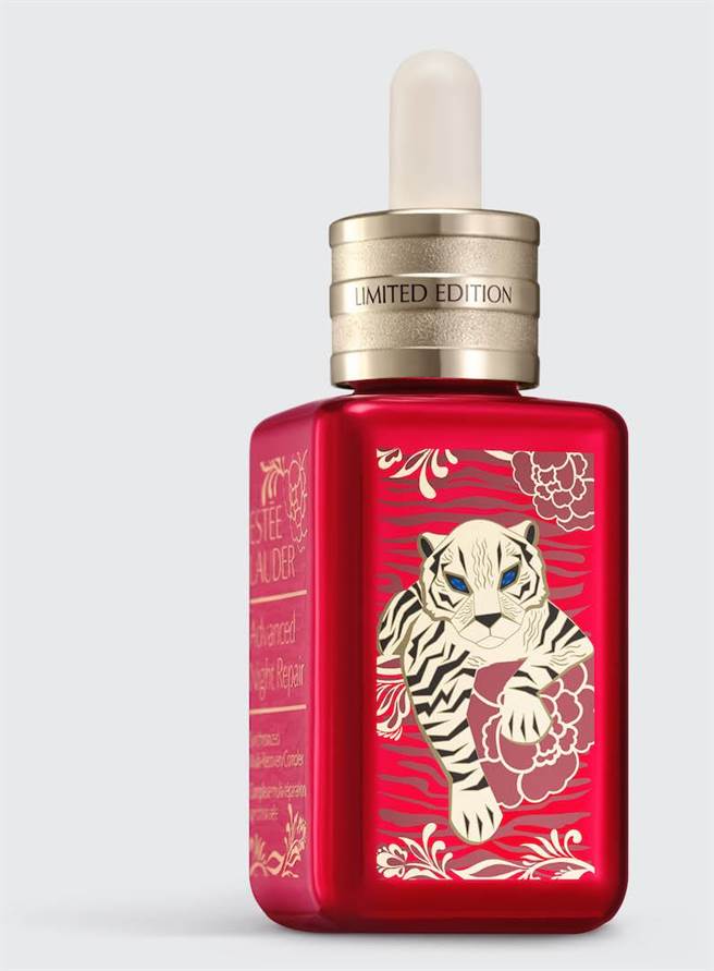 新光三越ESTEE LAUDER特潤超導全方位修護露50ml虎年限定版，3980元。（新光三越提供）