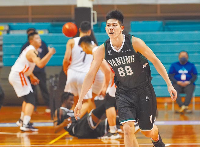 萬能科大葉子偉昨天拿下17分。（大專體總提供）