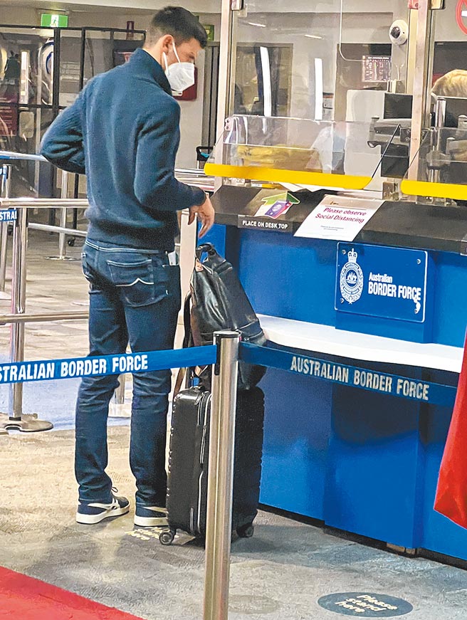 喬柯維奇能否打澳網，問題重重。（美聯社資料照片）