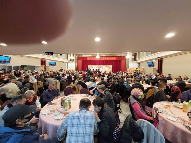 歷屆政戰校友參加政戰70周年慶。呂昭隆攝。