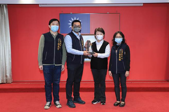 台中市府110年度荣获全国开放资料评比人气奖第一名，市府开放资料接地气、更具备全国高人气。（台中市府提供／卢金足台中传真）