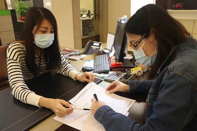 （保单纾困贷首周申请不到5千万元。图／本报资料照片）
