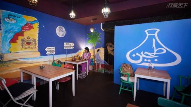 壁画皆出自老板及朋友之手，富有异国情调。(图/行遍天下)