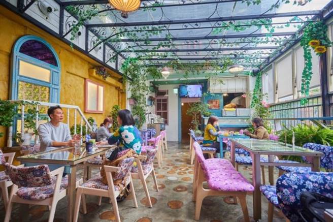 犹如置身南法的田园乡村风格。(图/行遍天下)