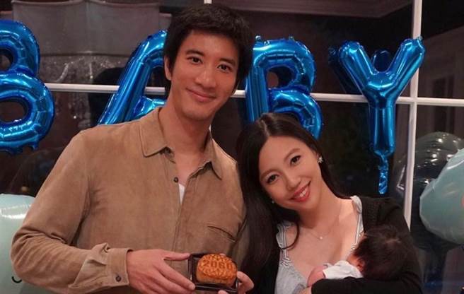 李靚蕾控王力宏硬闖家中，還因此發出「不自殺聲明」。（圖／jl.leilei IG）