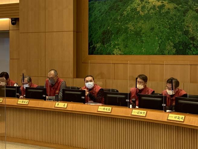 年底尾牙碰上疫情 侯友宜：先落實防疫。（葉德正攝）