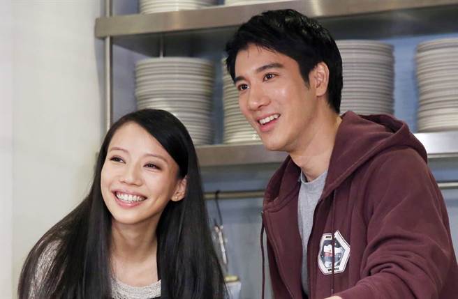 李靓蕾稍早已透过管家到警局备案。(图／本报系资料照)