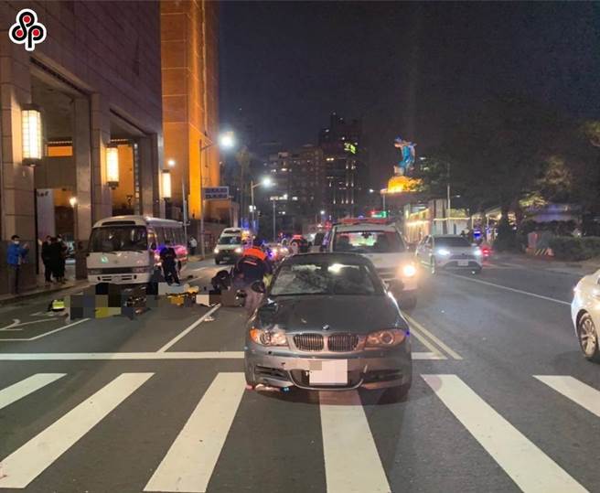 圖為高雄38歲黃姓男子酒後駕車，高速衝撞正在過馬路的林姓男子一家四口，造成1死3重傷的慘劇。（資料照片）
