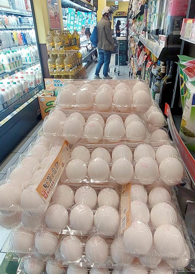 物价这种东西，和政治人物一样，最喜攀高，而且一旦攀居高位，就开始恋栈，说什么也不肯屈就下来，闻风而涨，却再也降不下来了。（资料照/赵双杰摄）