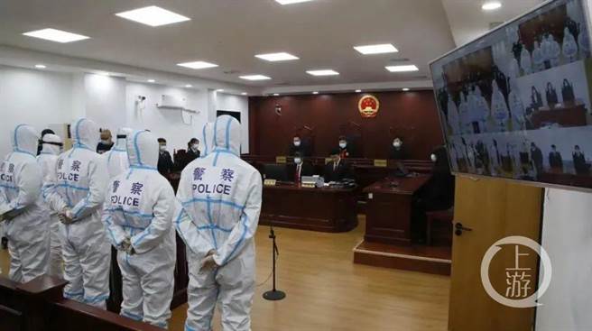 进口冷链货品致83人染疫 大连劳务公司3主管判刑，最重4年9个月。（上游新闻）