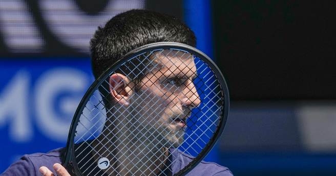 塞爾維亞總理認為喬帥確實違規了(美聯社)