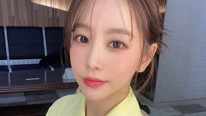 黄宝美被正宫提告才知道自己是小三。（图／IG@bominism71）