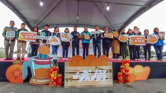 2022峨眉桶柑節嘉年華活動15和16日將在李家農園廣場舉辦，峨眉鄉公所和峨眉鄉農會歡迎民眾小在桔園山谷中，體驗不一樣的樂活享受。（羅浚濱攝）  