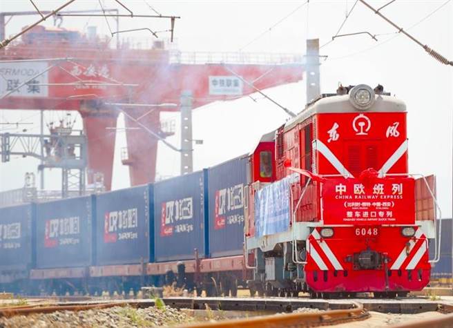 中国和叙利亚签署 「一带一路」合作谅解备忘录。图为中欧班列。（新华社）