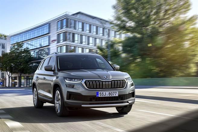 新款KODIAQ承袭ENYAQ iV的全新家族设计风格。（SKODA Taiwan提供）