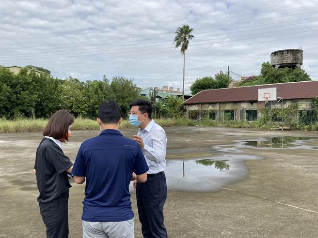 为活化中和灰磘地区閒置土地，新北市议员金瑞龙提案规画为特色篮球场。（金瑞龙提供）