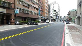 新北三重區福隆路人行道工程完工 提供友善無礙的通行環境
