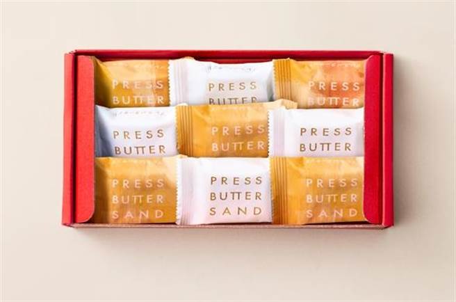 PRESS BUTTER SAND再次快闪，带来REGENT x PRESS BUTTER SAND 联名限定饼乾组，价格店洽。（丽晶精品提供）