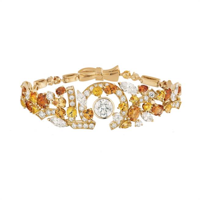 香奈儿LUCKY N°5黄色蓝宝石与钻石手鐲，1016万6000元。（CHANEL提供）