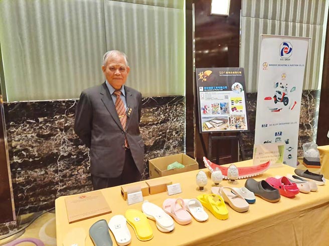 群將科技持續創新，以永續循環概念推出相關產品；圖為董事長蔡中庸。圖／業者提供