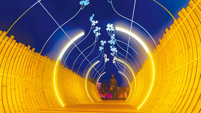 为迎接虎年，新竹市府邀请艺术团队设计6件「虎啸生风」声光装置。（新竹市府提供／邱立雅竹市传真）