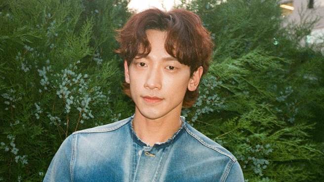 Rain近日遭到资深娱乐记者爆料私下超抠门。（图／IG@rain_oppa）