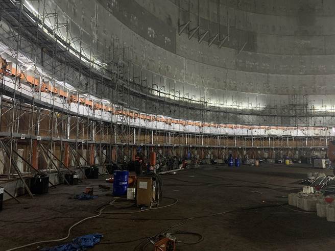 意外发生前现场施工照。（翻摄照片／高雄洪靖宜传真）